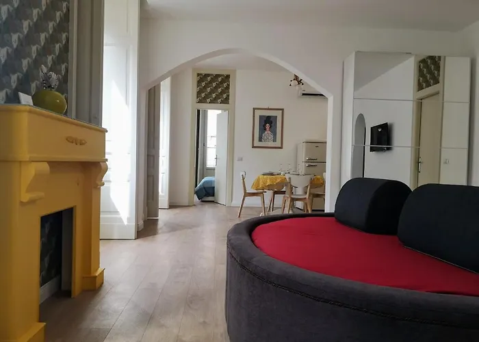 Suite On Fish Market